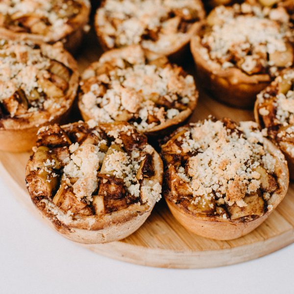 Apple Crumble Custard Tarts
